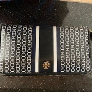 Tory Burch Wallet